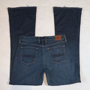 Lucky Brand Charlotte Kick Flare Jeans Medium Dark Wash, Size 10/30